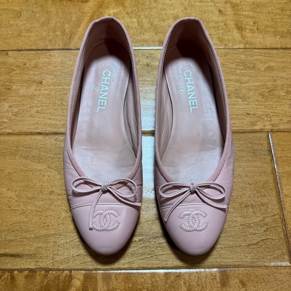 CHANEL Soft Pink Ballerinas